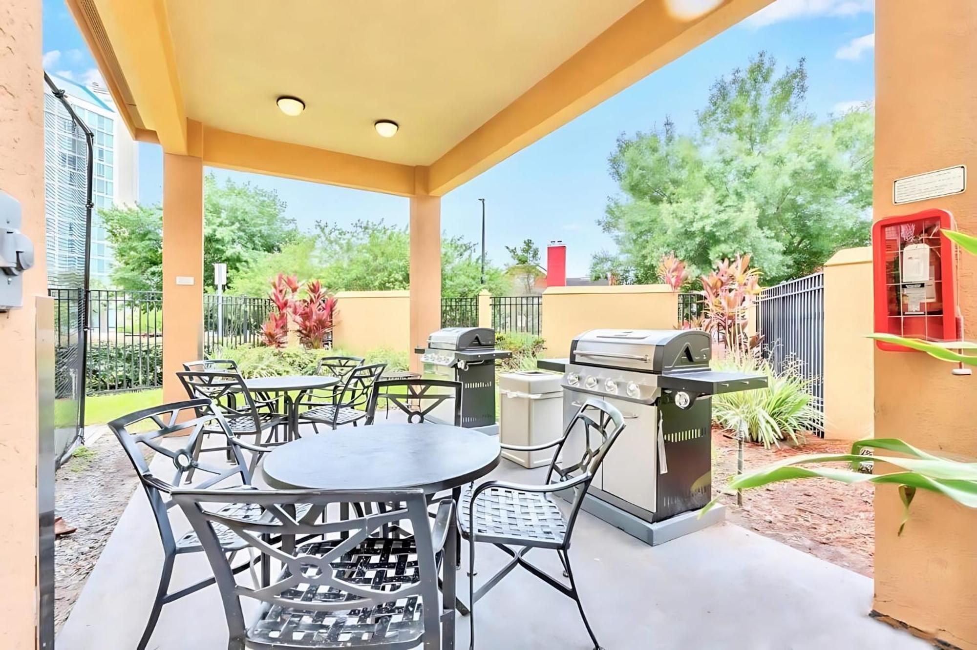 1Br Apartment Near Disney W Pool Hot Tub Arcade Orlando Exterior photo